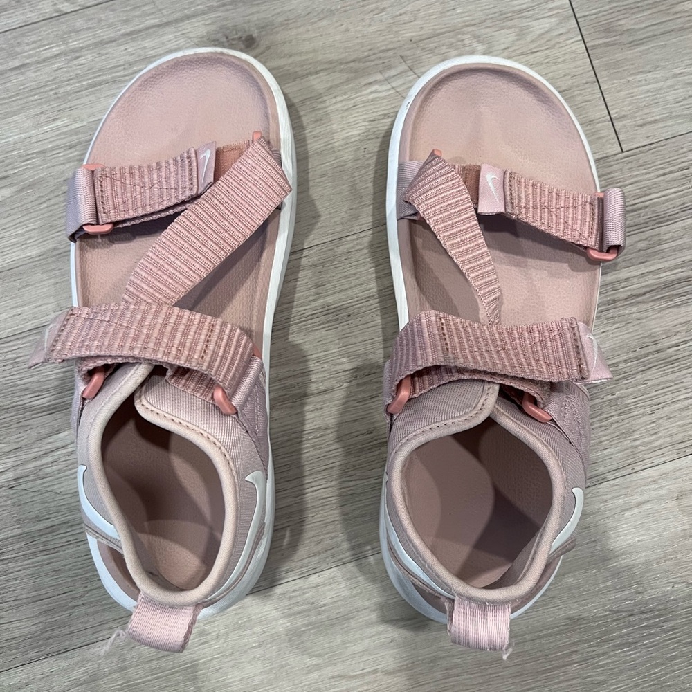 Nike Light Pink Sandals